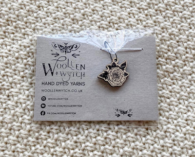 a wooden stitch marker bulb clip rose with thorns